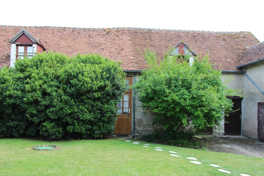 Le Clos De Chatres Oisly Exteriör bild