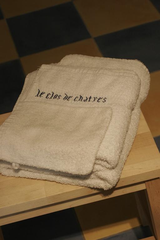 Le Clos De Chatres Oisly Exteriör bild